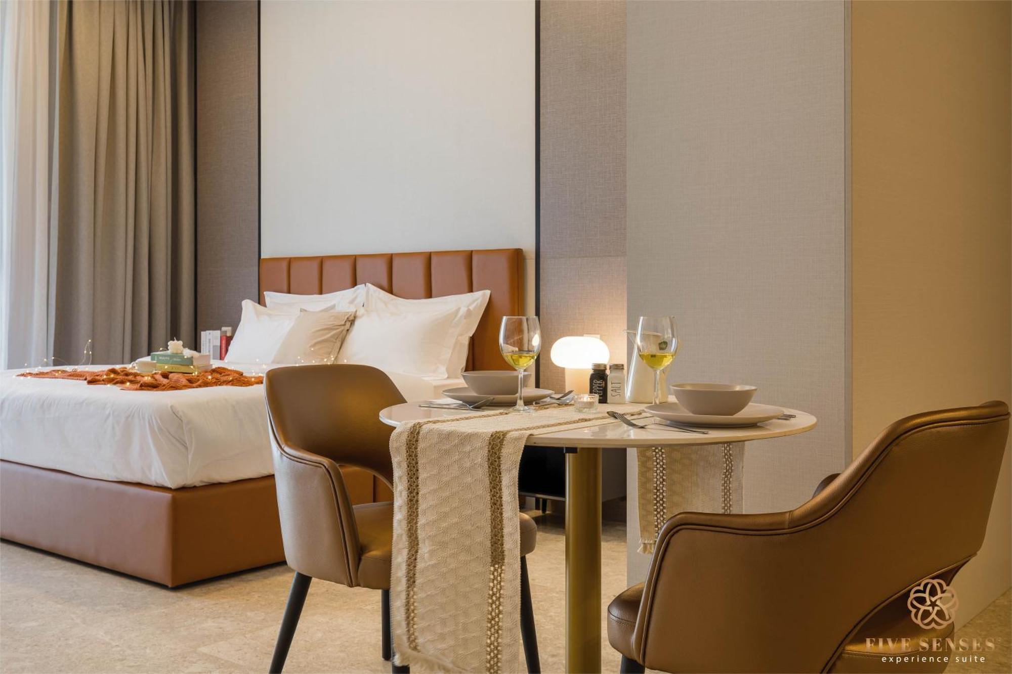 The Manor Residence Klcc By Five Senses Kuala Lumpur Room photo
