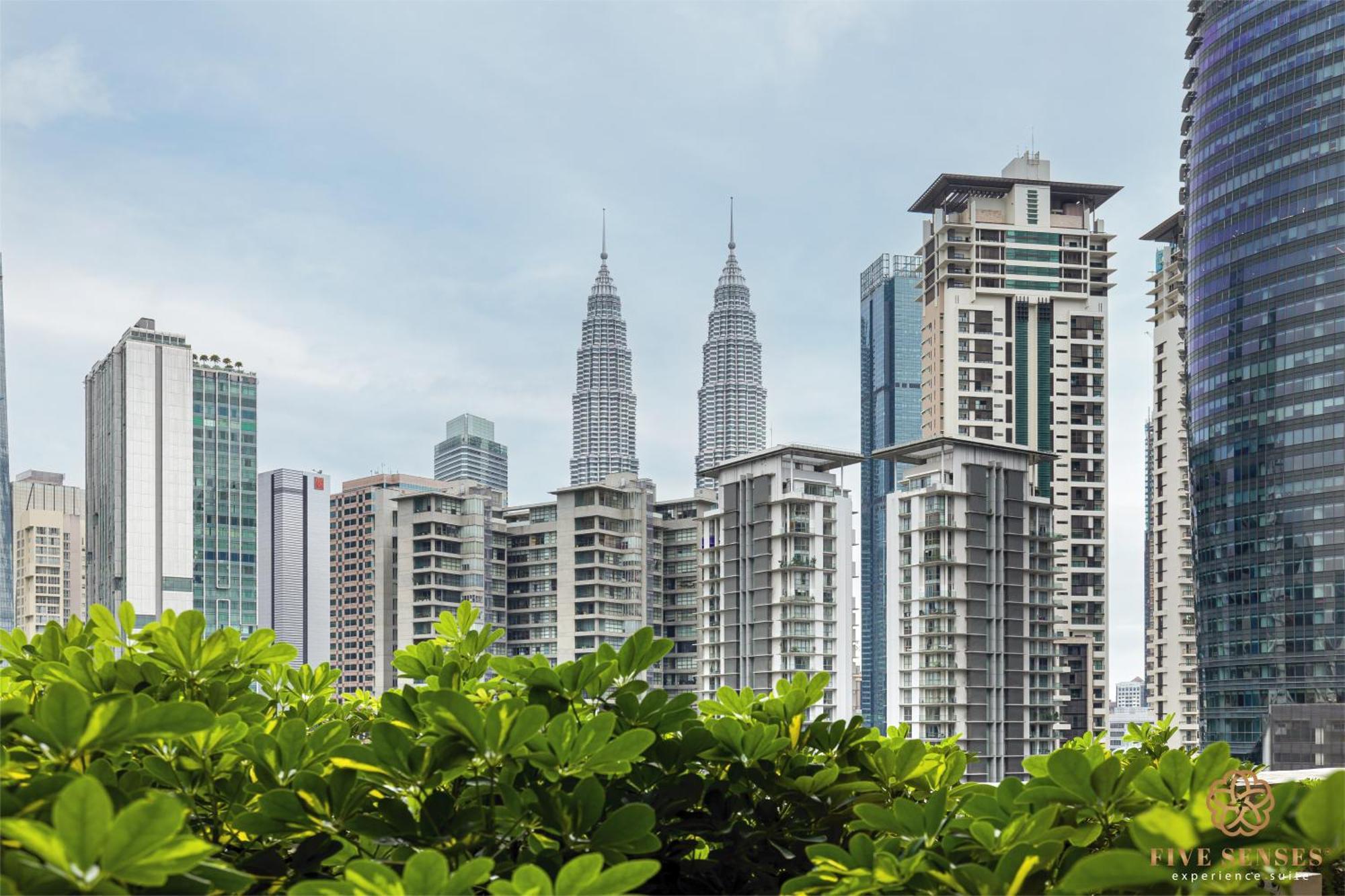 The Manor Residence Klcc By Five Senses Kuala Lumpur Exterior photo